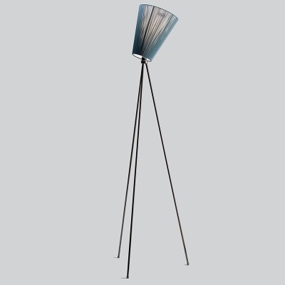 comprar Lámpara Oslo Wood verde pie oro de Nothern. Disponible en Moisés showroom comprar Lámpara Oslo Wood verde pie oro de Nothern. Disponible en Moisés showroom