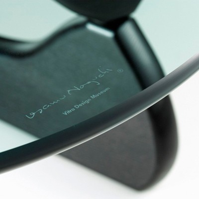 Noguchi Coffee Table - Vitra Noguchi Coffee Table - Vitra