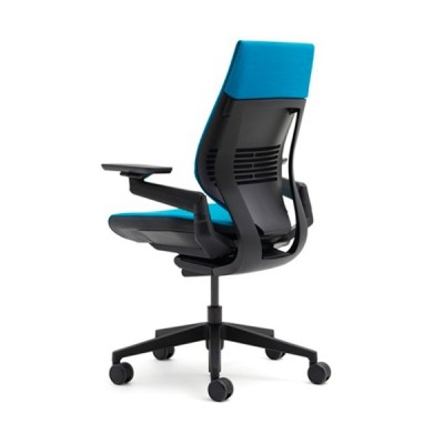 Sedia Gesture Steelcase con rivestimento dello schienale Sedia Gesture Steelcase con rivestimento dello schienale