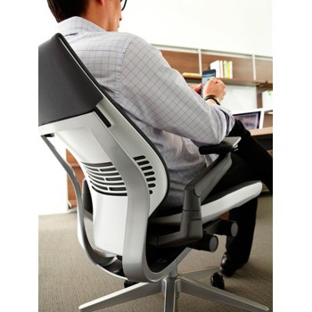 Silla Gesture de Steelcase con recubrimiento trasero