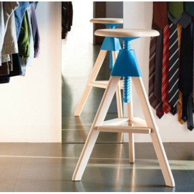 Tom Stool - O Banquinho Selvagem - Magis Tom Stool - O Banquinho Selvagem - Magis