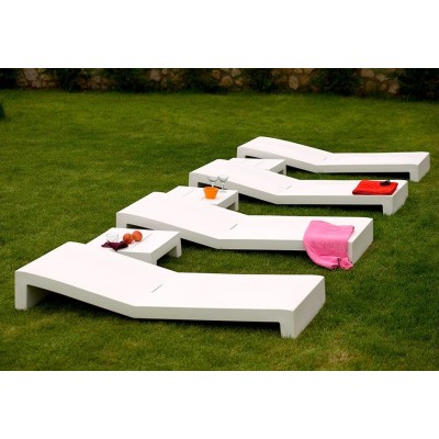 Mesa lateral de Vondom Mesa lateral de Vondom