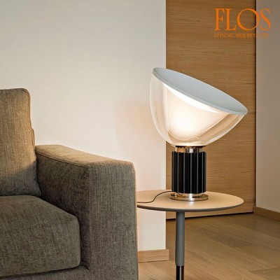 Taccia Pequeno candeeiro de mesa design Flos Taccia Pequeno candeeiro de mesa design Flos