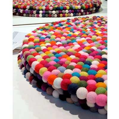 Pinocchio Multicolor round rug from Hay. Pinocchio Multicolor round rug from Hay.