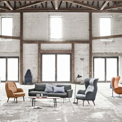 Sofá de 3 plazas Lissoni de Fritz Hansen en Moises Showroom Sofá de 3 plazas Lissoni de Fritz Hansen en Moises Showroom