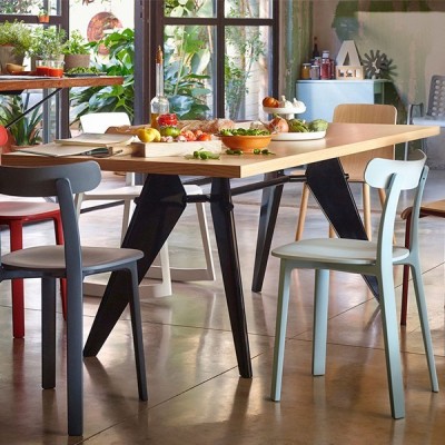 Vitra Chaise tout en plastique Vitra Chaise tout en plastique