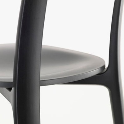 Vitra Cadeira toda em plástico Vitra Cadeira toda em plástico