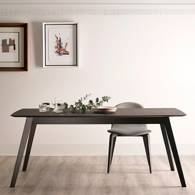 Aise Table rectangular - Treku Aise Table rectangular - Treku