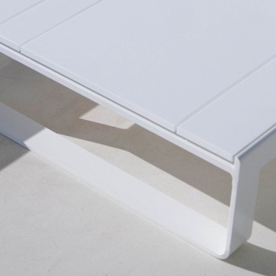 Gandia Blasco Chaise longue plate haute Gandia Blasco Chaise longue plate haute
