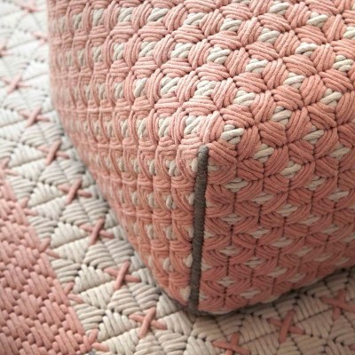 Silaï Pouf Piccolo Rosa - Gan Rugs Silaï Pouf Piccolo Rosa - Gan Rugs