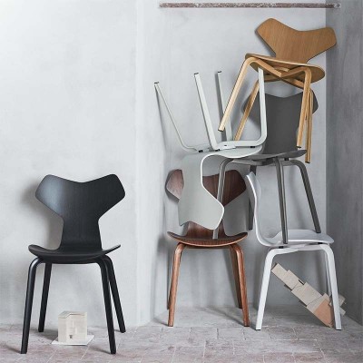Silla Grand Prix de Arne Jacobsen para Fritz Hansen en Moises Showroom Silla Grand Prix de Arne Jacobsen para Fritz Hansen en Moises Showroom