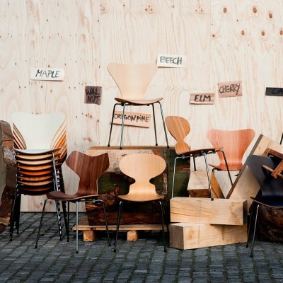 Ant chair with 4 legs and wooden shell - Fritz Hansen Ant chair with 4 legs and wooden shell - Fritz Hansen