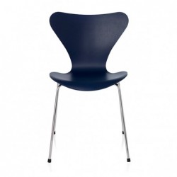 Silla Series 7 de fresno teñido de Fritz Hansen Silla Series 7 de fresno teñido de Fritz Hansen