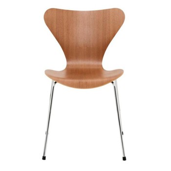 Fritz Hansen silla Series 7 madera