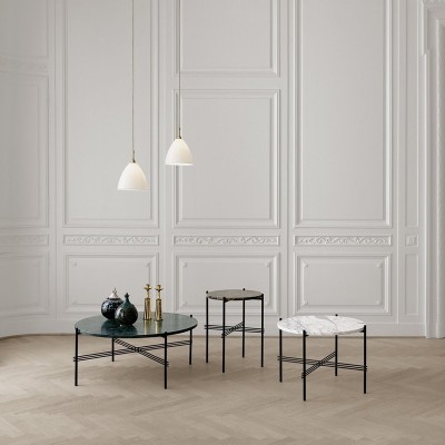 TS Diameter 80 black base coffee table - Gubi TS Diameter 80 black base coffee table - Gubi