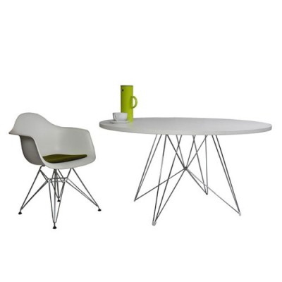 Table ronde XZ3 par Magis Table ronde XZ3 par Magis