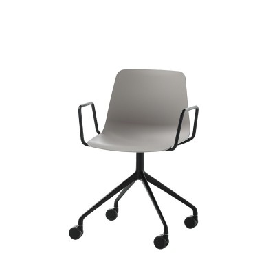 Silla Varya con brazos y ruedas - Inclass