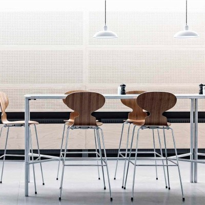 Ambiente con Lámpara colgante Kaiser color blanco de Fritz Hansen Ambiente con Lámpara colgante Kaiser color blanco de Fritz Hansen