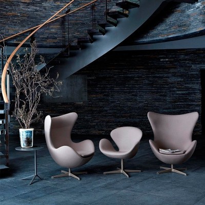 Fritz Hansen adjustable table Little Friend Fritz Hansen adjustable table Little Friend