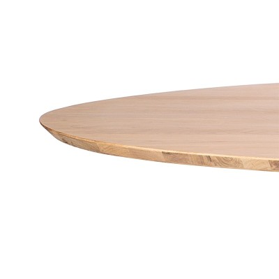 Mesa de comedor Mikado Oval de Ethnicraft en Moises Showroom Mesa de comedor Mikado Oval de Ethnicraft en Moises Showroom