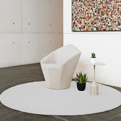 Mesa Burin Mini de Viccarbe en Moises Showroom Mesa Burin Mini de Viccarbe en Moises Showroom