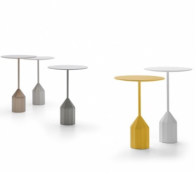 Mesa Burin Mini de Viccarbe en Moises Showroom Mesa Burin Mini de Viccarbe en Moises Showroom