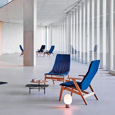 Butaca Ace Wood de Viccarbe en Moises Showroom Butaca Ace Wood de Viccarbe en Moises Showroom