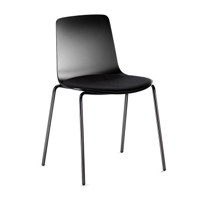 Silla Lottus monocolor con base 4 pies de Enea Silla Lottus monocolor con base 4 pies de Enea