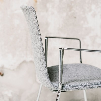 Lottus High chair with arms upholstered in Enea Lottus High chair with arms upholstered in Enea