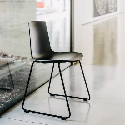 Lottus chair with Eneasled foot Lottus chair with Eneasled foot