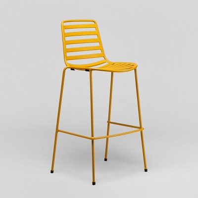 Taburete Street de Enea en Moises Showroom Taburete Street de Enea en Moises Showroom