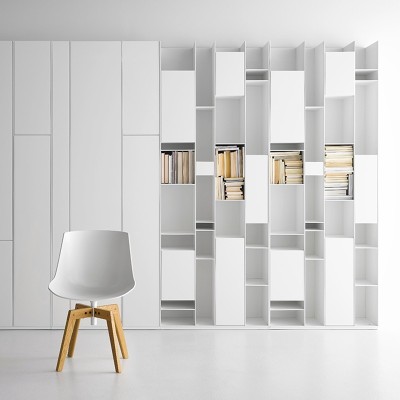 Estantería Random Box de MDF Italia en Moises Showroom Estantería Random Box de MDF Italia en Moises Showroom