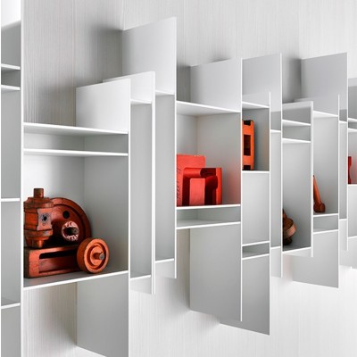 Estantería de pared Randomito de MDF Italia en Moises Showroom Estantería de pared Randomito de MDF Italia en Moises Showroom