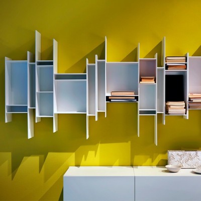 Estantería de pared Randomito de MDF Italia en Moises Showroom Estantería de pared Randomito de MDF Italia en Moises Showroom