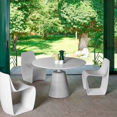 Silla de exterior Sign Matt de MDF en Moises Showroom Silla de exterior Sign Matt de MDF en Moises Showroom