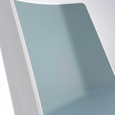 Silla Aïku con base metálica cónica de MDF Italia en Moises Showroom Silla Aïku con base metálica cónica de MDF Italia en Moises Showroom