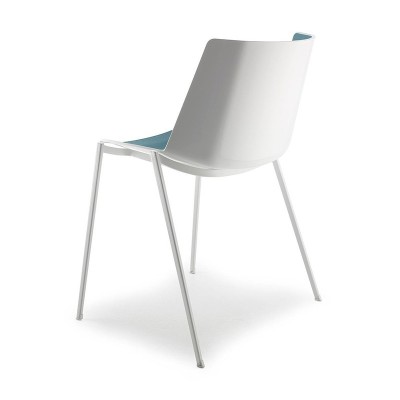 Silla Aïku con base metálica cónica de MDF Italia en Moises Showroom Silla Aïku con base metálica cónica de MDF Italia en Moises Showroom