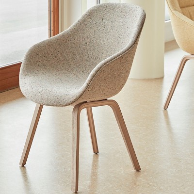 Silla About a Chair 123 de HAY en Moises Showroom Silla About a Chair 123 de HAY en Moises Showroom