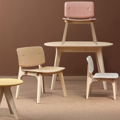 Mesa Mikado extensible de Ondarreta en Moises Showroom