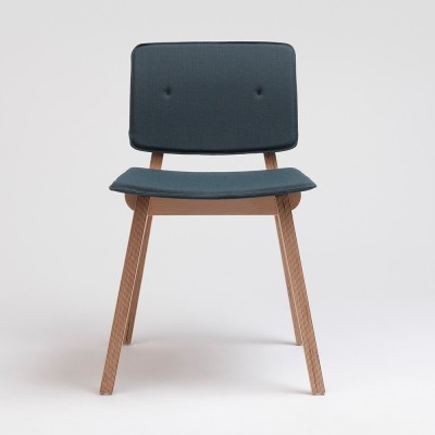 Silla Mikado tapizada en Moises Showroom Silla Mikado tapizada en Moises Showroom