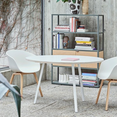 Silla AAC22 de HAY en Moises Showroom Silla AAC22 de HAY en Moises Showroom