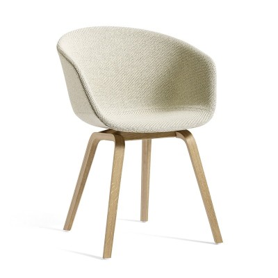 Silla tapizada AAC23 de HAY en Moises Showroom Silla tapizada AAC23 de HAY en Moises Showroom