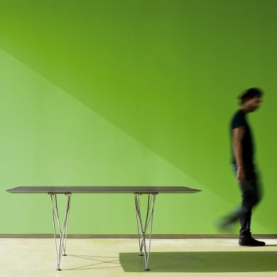 Mesa Table B Steel de BD Barcelona en Moises Showroom Mesa Table B Steel de BD Barcelona en Moises Showroom