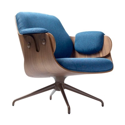 Butaca Lounger Low diseñada por Jaime Hayon para BD Barcelona en Moises Showroom Butaca Lounger Low diseñada por Jaime Hayon para BD Barcelona en Moises Showroom