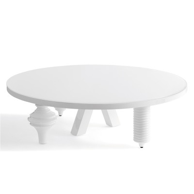 Mesa baja Multileg lacada de BD Barcelona en Moises Showroom Mesa baja Multileg lacada de BD Barcelona en Moises Showroom