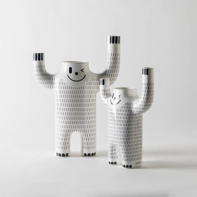 Jarrones Happy Yeti de BD Barcelona en Moises Showroom Jarrones Happy Yeti de BD Barcelona en Moises Showroom