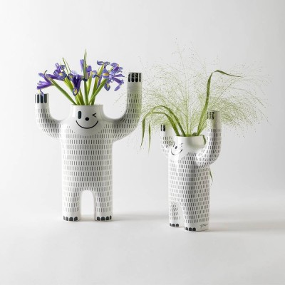Jarrones Happy Yeti de BD Barcelona en Moises Showroom Jarrones Happy Yeti de BD Barcelona en Moises Showroom