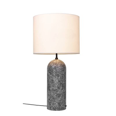 Lámpara de pie Gravity Floor Lamp XL de Gubi en Moises Showroom Lámpara de pie Gravity Floor Lamp XL de Gubi en Moises Showroom