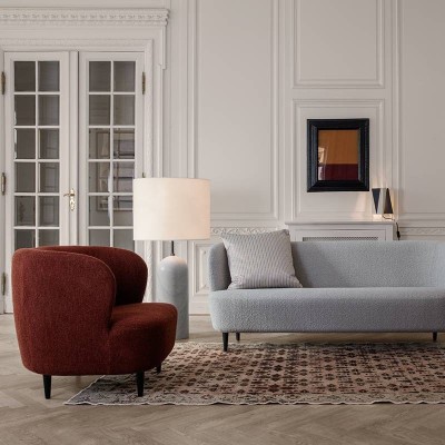 Lámpara de pie Gravity Floor Lamp XL de Gubi en Moises Showroom Lámpara de pie Gravity Floor Lamp XL de Gubi en Moises Showroom