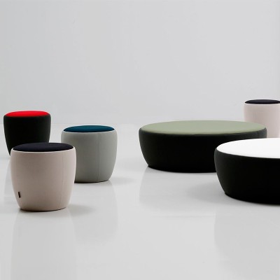 Taburete Chat de Sancal en Moises Showroom Taburete Chat de Sancal en Moises Showroom